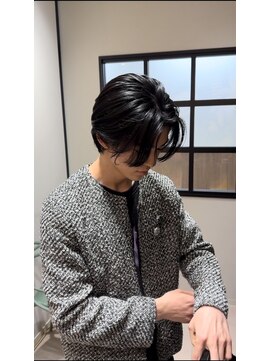 ステージ(STAGE) ダウンパーマ　韓国メンズヘア　カルマパーマ　センターパート