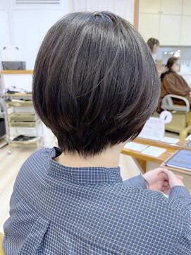 モリオ フロム ロンドン 成増店 【morio成増/児玉】毛流れショート