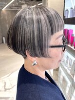 ピークアブー 原宿ハラカド(PEEK-A-BOO) ストライプカラー ハイライト コントラストカラー ショートボブ