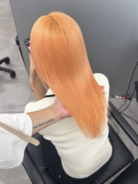 色落ちまで綺麗なペールオレンジ