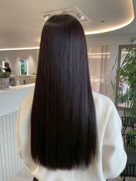 桑名ロングレイヤーカットハッシュカット透明感カラー重めロング
