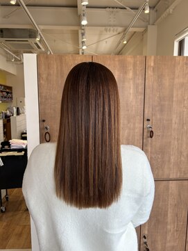 アクアリップル(aqua ripple) ダメージ軽減!柔らか質感ストレート!