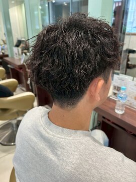 アース 川口店(HAIR&MAKE EARTH) 無造作ウェーブ刈り上げの王道マッシュショート