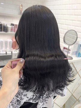 リルミー(Lilme) ツヤッツヤな髪を手に入れたい方へ♪まゆ