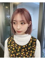 レコ 渋谷(LECO)&nbsp;くすみピンクベージュのハイトーンボブ