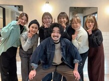 ラクール(La Coeur)の雰囲気（女性が多い、明るいスタッフたち！）