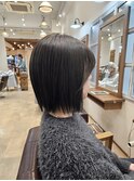 切りっぱなしボブ