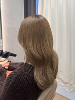 エレノア 目黒店(Eleanor) ブリーチなし透明感グレージュカラー