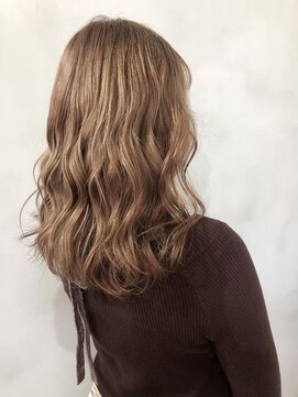 カリス(CHARIS) ミルキーベージュ【CHARIS】