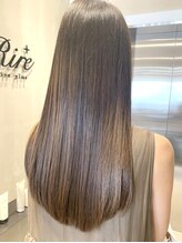 リル 8F 銀座(Rire)