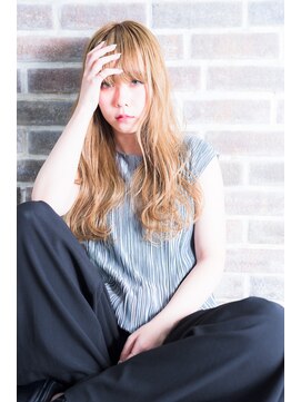 ミエル ヘア 新宿(miel hair) 〈mielhair新宿〉ハイトーンゆるロング　ブリーチ　TOKIO