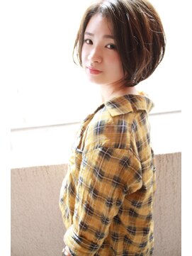 トゥーリ 長崎住吉店(tuuli) 大人可愛い20代30代40代黒髪前下がりひし形小顔ボブ丸みショート