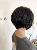 前下がり軽いショートボブ