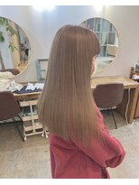 ミルクティーベージュ