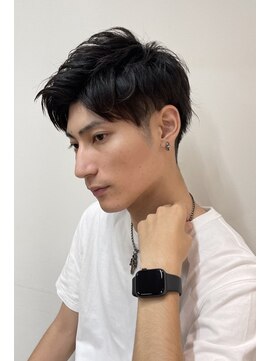 ルーム(Room) メンズショート/アップバング/ツーブロック/爽やかメンズ