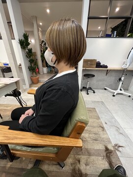 ヘアーザラブズラフズ オーガニカ 北九州(HAIR THE LOVES LAUGHS ORGANICA) 極細ハイライト×ショートボブ＊