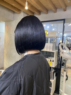 サクラ 岐阜(SAKURA) ボブ×美髪矯正で艶とまとまりのある髪へ！　マチルダボブ　前髪