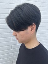 ヒュイル バイ ニアウ(Hwyl by Niau)&nbsp;メンズマッシュセンターパートスパイラルパーマニュアンスパーマ