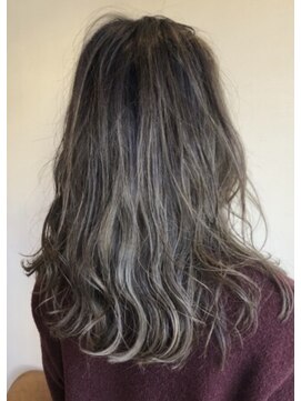 ヘアー ルシア(hair lucia) ハイライトカラー