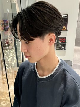 ルーシー(Lucy.) センターパート/ニュアンスパーマ