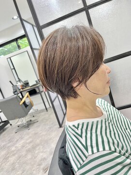 ピックアップ(ｐｉｃｋ ｕｐ) ショート　ショートボブ　ボブ　髪質改善　白髪ぼかし