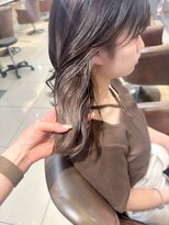 ネオリーブアイム 横浜西口店(Neolive aim)&nbsp;ホワイトベージュ 見せるインナーカラー セミディ【横浜】k