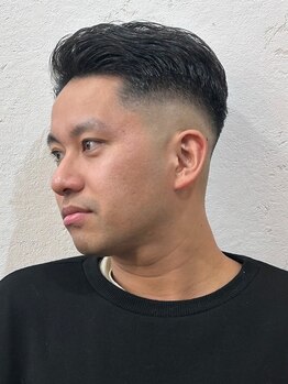 ピーシーズ(pieces)の写真/【完全マンツーマンのサロンだからしっかり提案】『なりたい』を形に[柏メンズ/フェードカット/髪質改善]