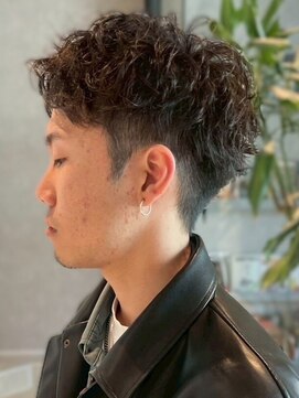 メンズサロン ブロック(Men's Salon bloc) メンズショート ツーブロック アップバング メンズパーマ