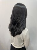 大人女性ネイビーブルーヘア