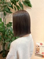 ビーワールド(B WORLD) 切りっぱなし大人ボブ髪質改善白髪染め透明感カラー藤枝