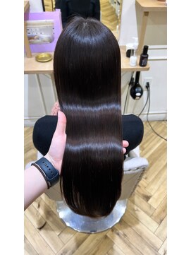 ココナ ヘア メゾンプリュス(cocona hair maison+) 縮毛矯正/艶髪/髪質改善/大阪/天王寺