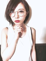 アンリ(Anli)&nbsp;前下がり　ボブ　メガネ