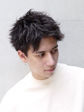 フィフス(fifth) ショートレイヤー/かき上げヘア/コンマヘア/ツーブロック　2