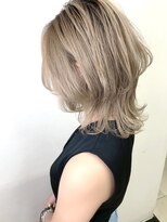 エヌプラス(N+)&nbsp;黒髪グラデヘアーオリーブグレー小顔に見せるヘアココアベージュ