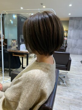 トレ(tre.) 甲子園口/髪質改善/白髪染め/ショート/酸性ストレート/美容室