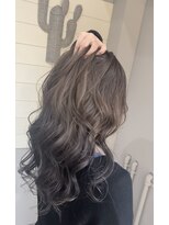 アームズ(Arm's)&nbsp;生き残ったブリーチを活かしたラベンダーグレージュ