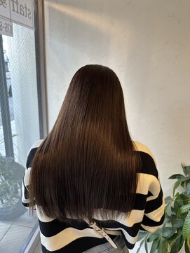 ニコ(nico) ツヤ髪ブラウンカラー