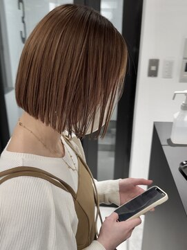 ヨーク(YOKE) 【YOKE】大人ボブアッシュオリーブグレーベージュぱっつん前髪