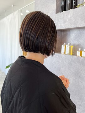 ヌイ(nui) [佐賀/ベージュカラー/アンブレラカラー/ミニボブ]