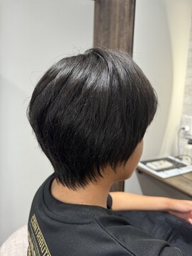 ジーニー(Genie) ショート