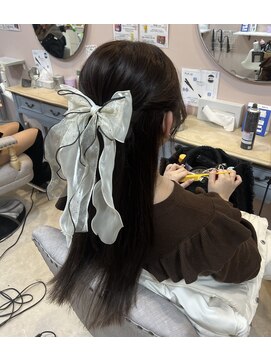 プーペ(pupe) ハーフアップ