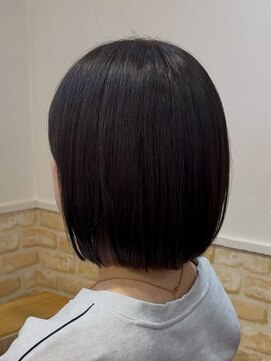 カミケン 黒岩店 kamiken・ 小顔◎大人可愛いミニボブ×暗髪艶カラー【カミケン黒岩店】