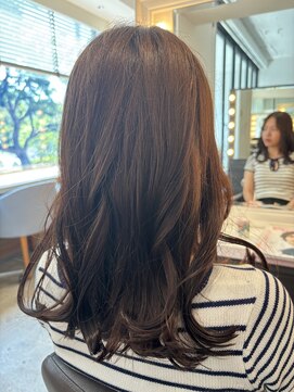 ボゥギャルソン(Beau Garcon) ロングカット/アッシュブラウン