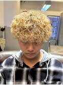 ブルーブラックフェザーパーマ刈り上げセンターパート☆
