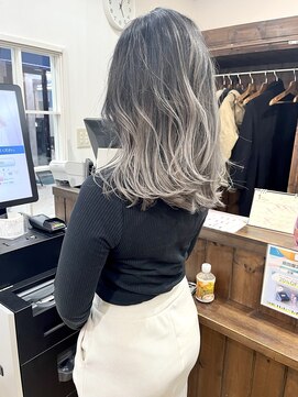 ジャストビューティー リアリー(just beauty Really) グラデーションカラー×シルバー【横須賀中央 Really】