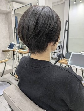 ガーデン バイ イル(GARDEN by illu Co.Ltd) 首元スッキリバランスのいいショートヘア◇