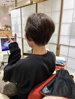 媛(en)&nbsp;ふんわりショート