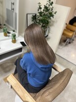 カリーナ(CARINA)&nbsp;ミルクティーグレージュ/ハイトーンカラー