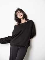 ハーツオオサカ(HE:ARTS OSAKA)&nbsp;暗髪レイヤー × セミマット艶メイク