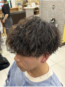 ヘアーパークキューブの写真/メンズパーマはキューブにお任せあれ!《スパイラルパーマ/ツイストパーマ/ホワイトメッシュ》がおすすめ◎